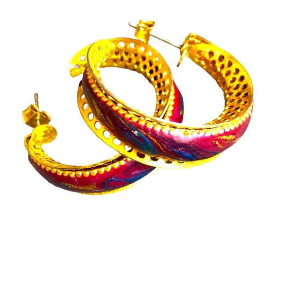 Cloisonné hoop earrings on Gold tone.  Vintage Preloved 1.25” diameter - Picture 1 of 8